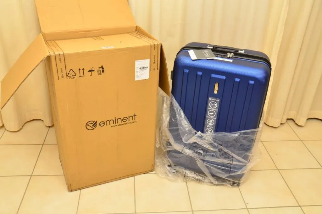 Testing Eminent Cape Town Expandable Size L Suitcase