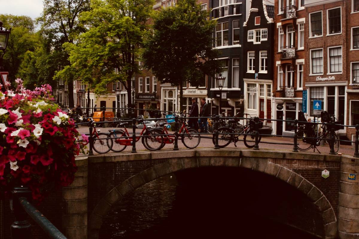 Backpacking Through Amsterdam: A Cultural Adventure