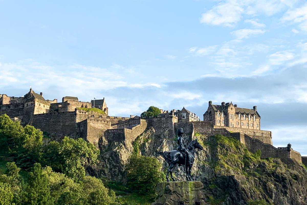 Exploring Beyond the Castle Walls-Edinburgh Castle