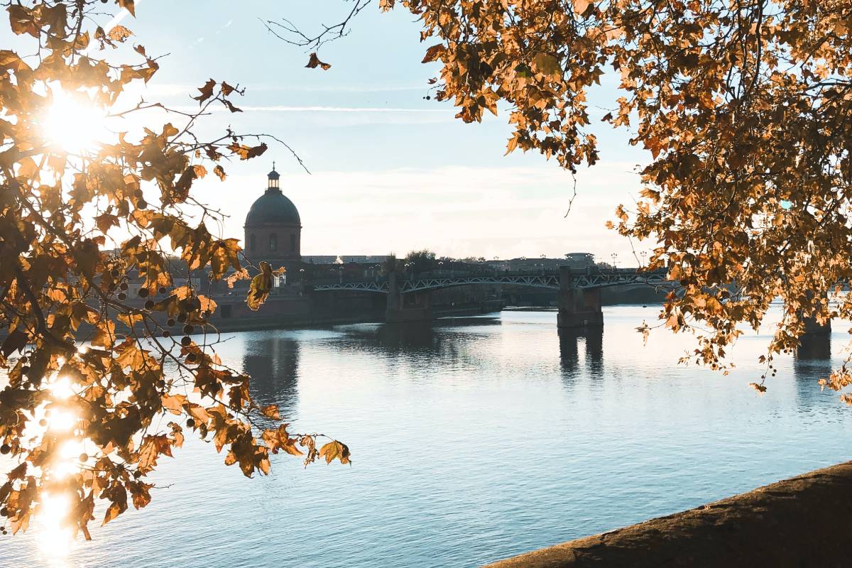 Discover the Pink City: Direct Flights from Hannover to Toulouse Starting April 21st!