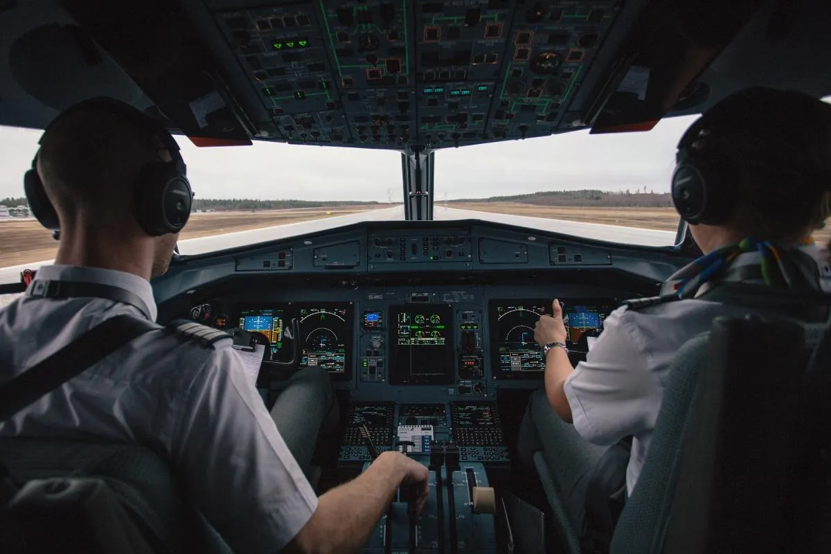 Here’s What Luggage Pilots And Flight Attendants Use
