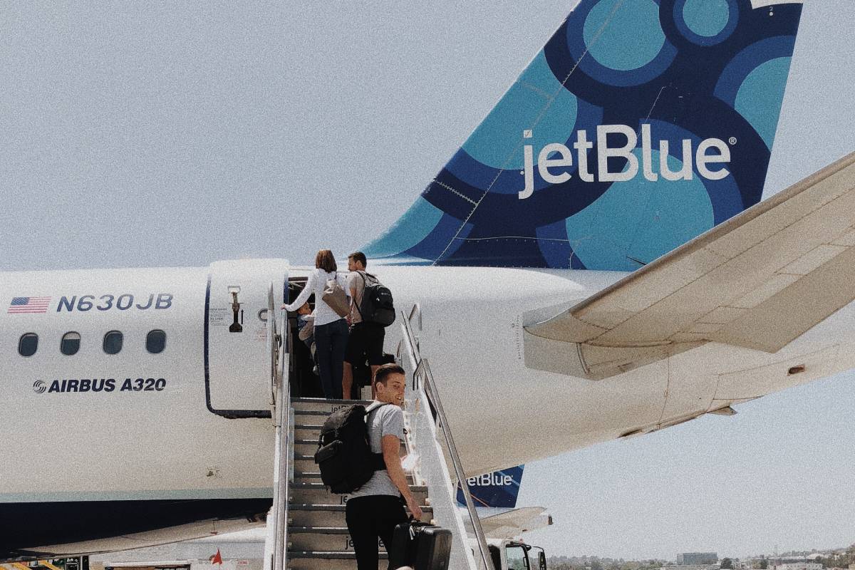 Soar High With Confidence: Top 10 Safest Airplanes For Your Next Adventure