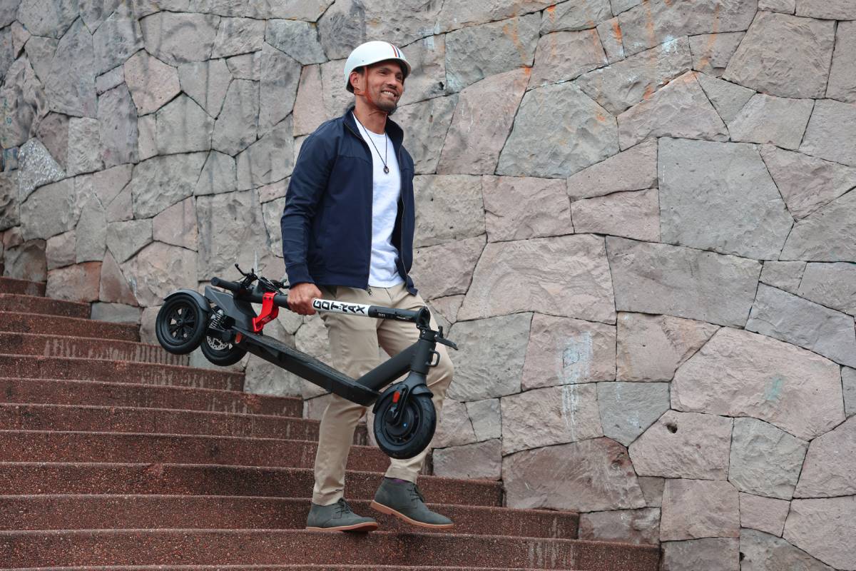 The Scooter on a Plane Dilemma: Can You Fly with Your Electric Ride?