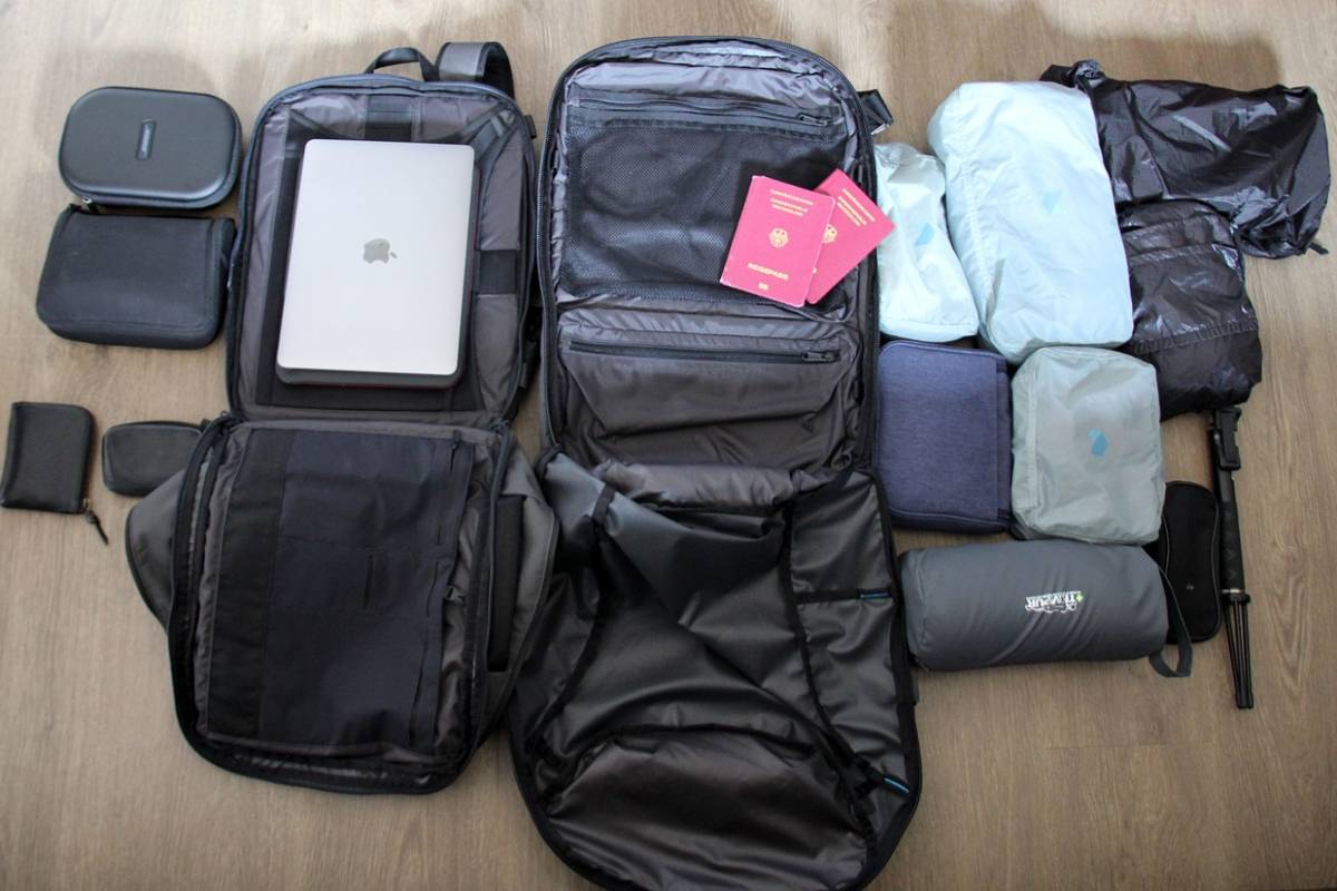 The Ultimate Guide to Airplane Carry-On Essentials: Travel Smarter and Stress-Free!