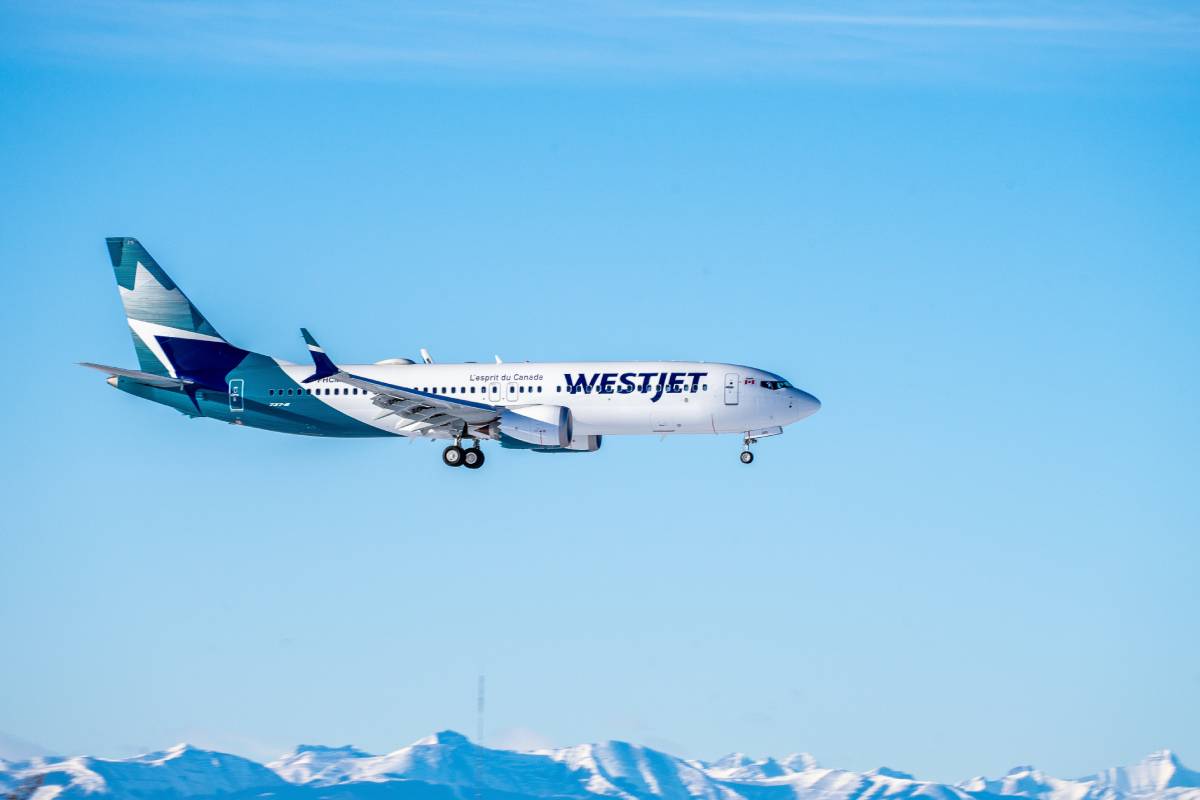 Can You Use Wireless Bluetooth Headphones on Planes? CJ