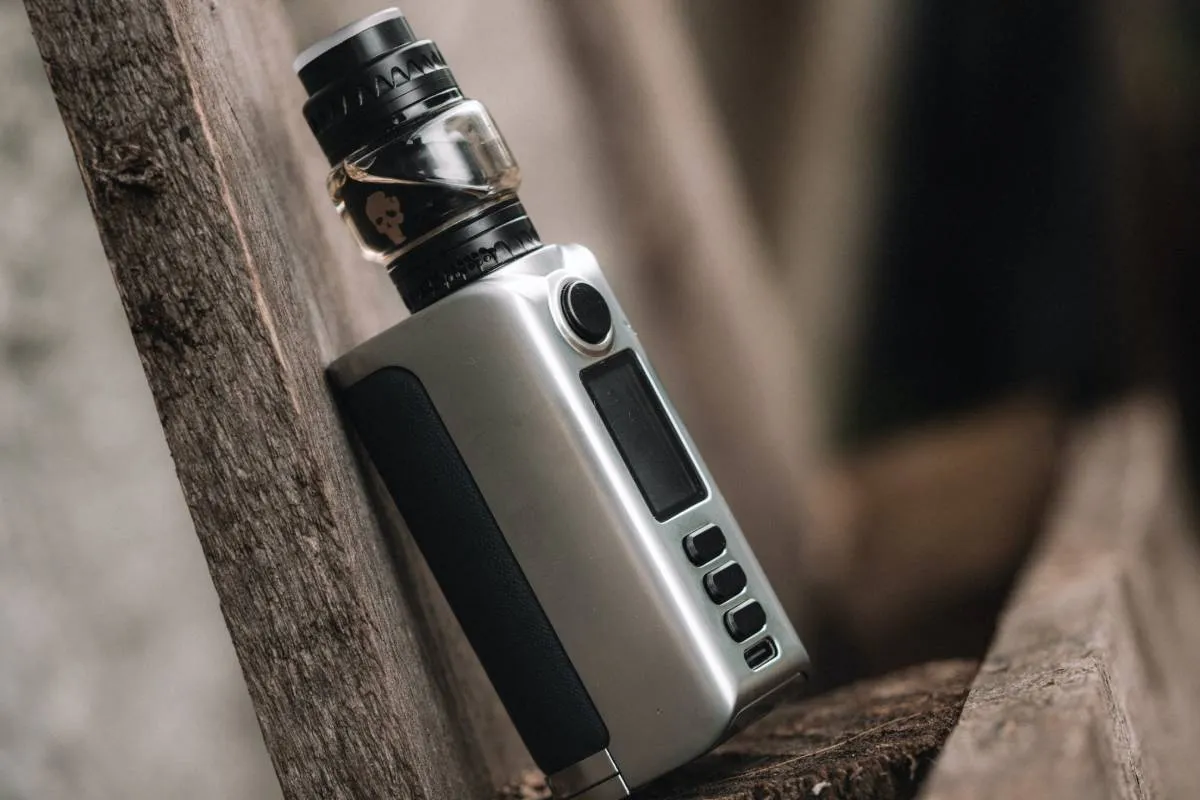 Tips for Safely Transporting a Vape in Checked Luggage