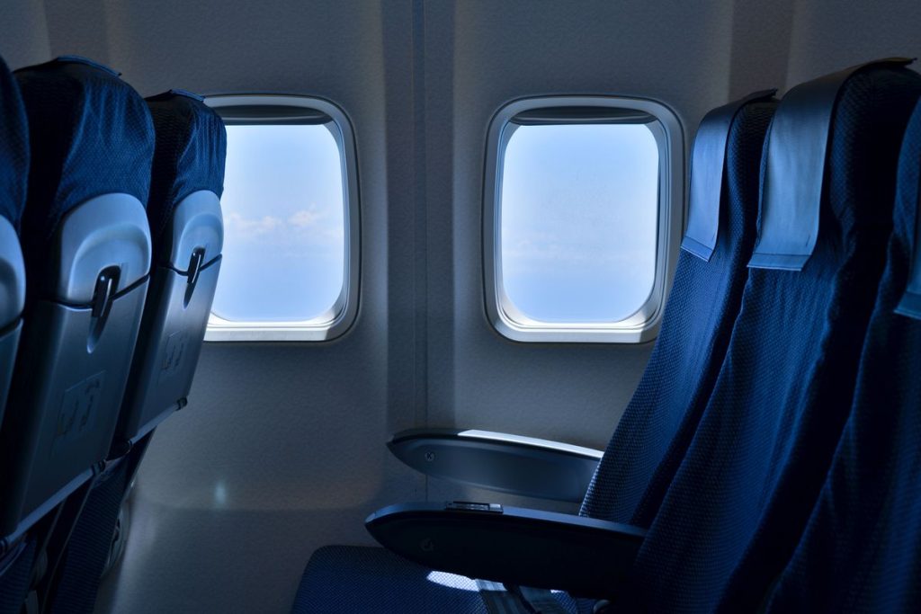 Discover the power of airplane mindfulness techniques for a more peaceful and enjoyable flight experience