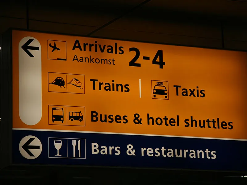 Guide: How to Pick Someone up From the Airport