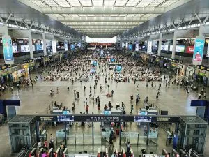 An airport full of passengers