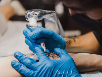 Tattooing with a tattoo machine