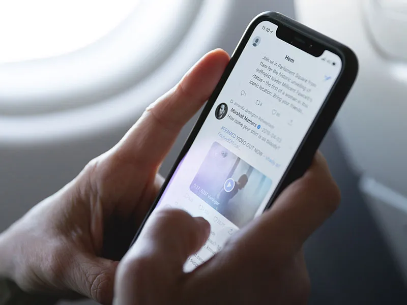 Can I Use My Mobile Data During the Flight?